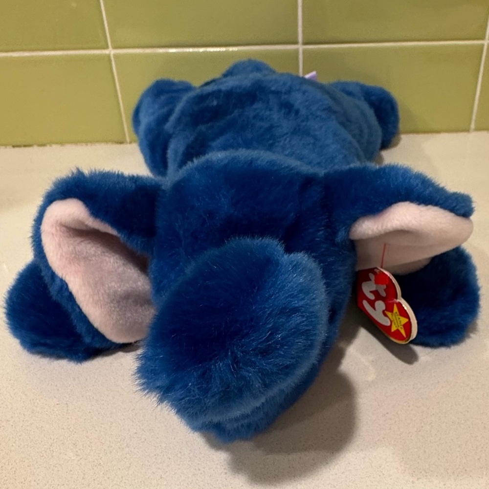 Ty Beanie Buddies Peanut the Royal Blue Elephant - Picture 9 of 9